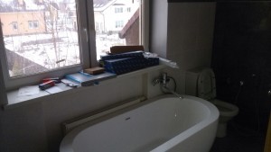 Уборка коттеджа, уборка в ванной комнате после ремонта - CleanHouse